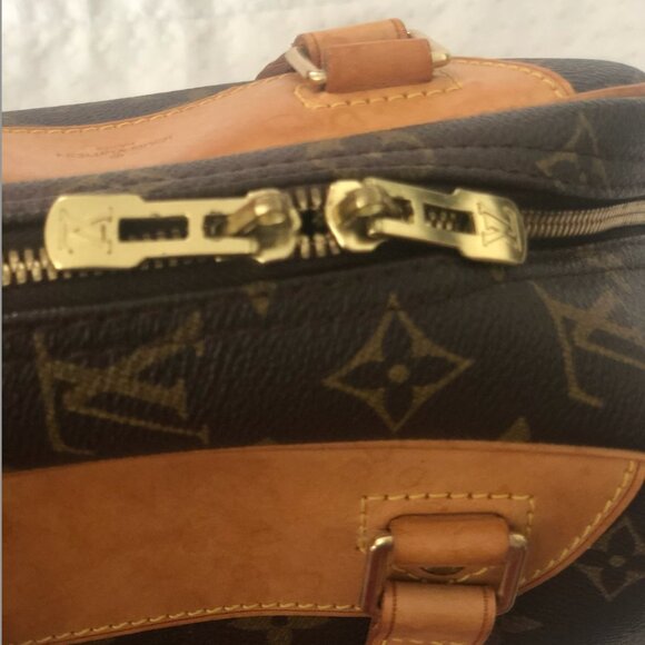 LOUIS VUITTON EXCURSION HAND SHOES BAG PURSE MONOGRAM - Picture 7 of 16